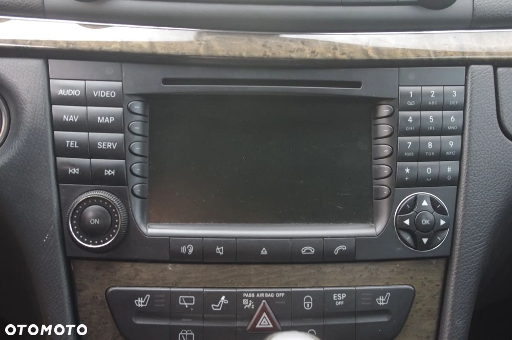 Mercedes-Benz Klasa E 280 CDI 4-Matic Avantgarde - 13