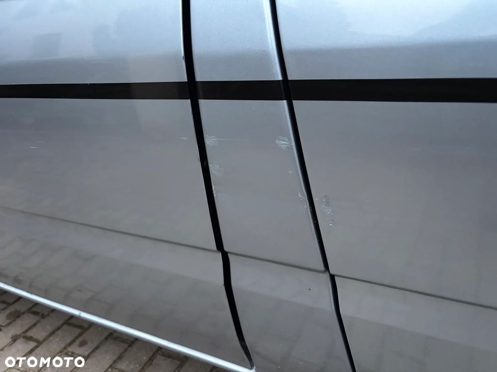 Ford Transit FT Tourneo Limited - 22