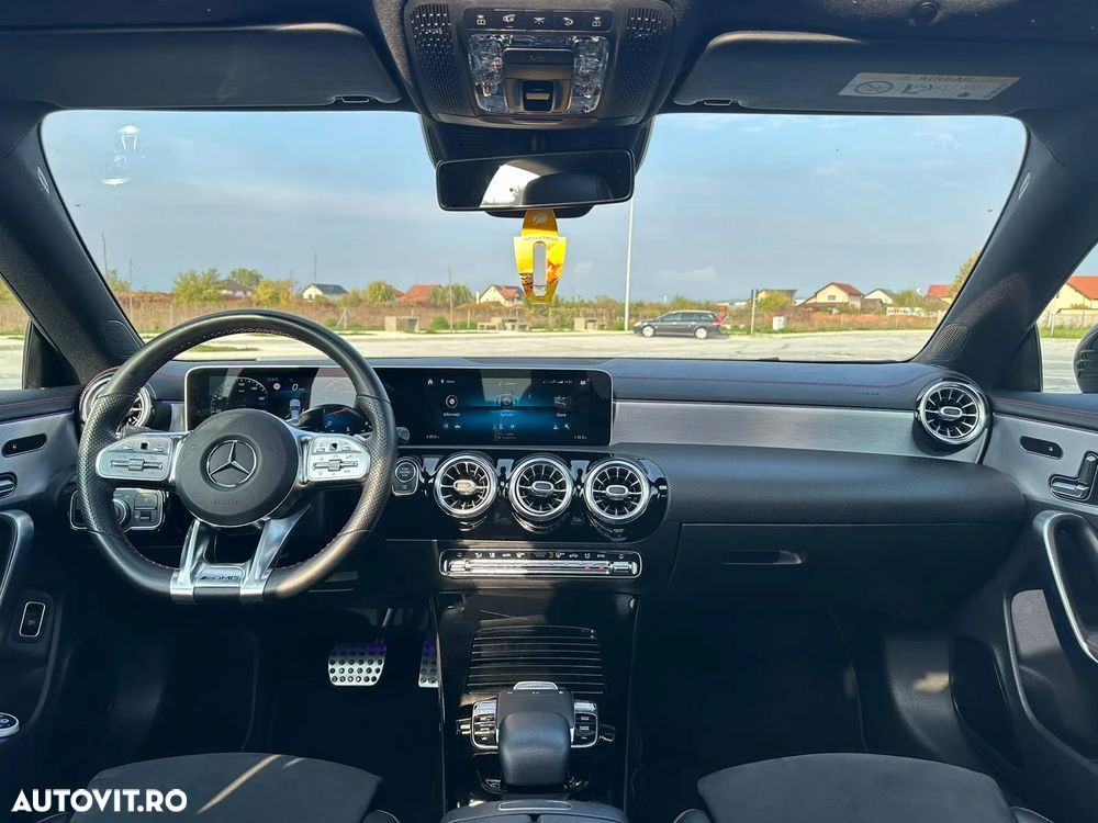 Mercedes-Benz CLA 220 7G-DCT AMG Line - 19
