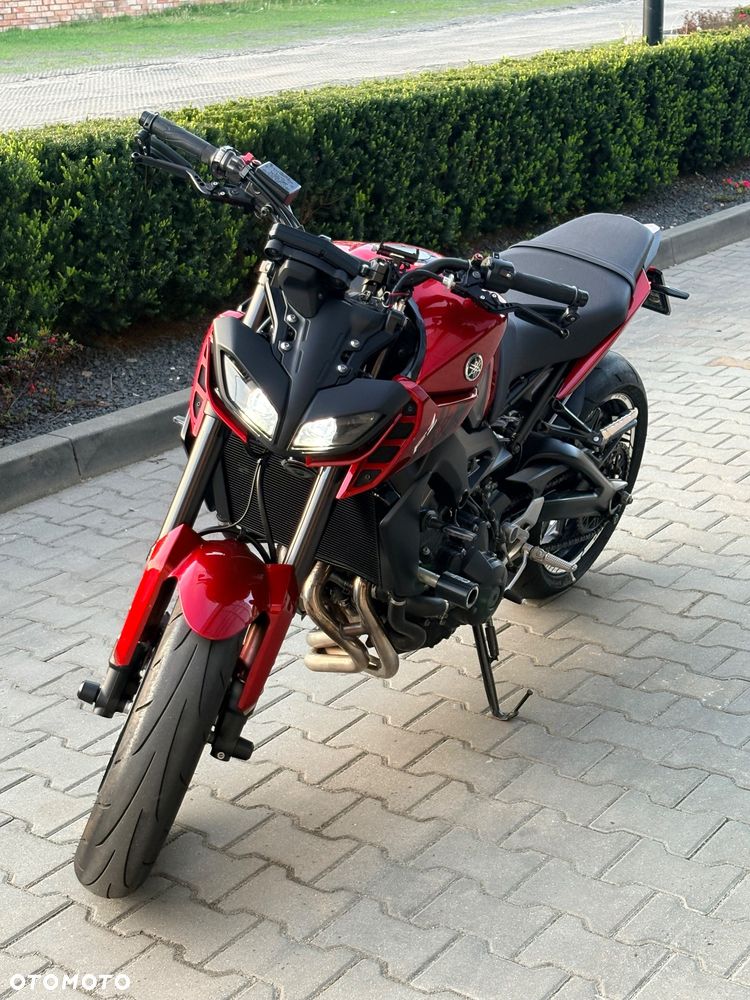 Yamaha FZ - 9