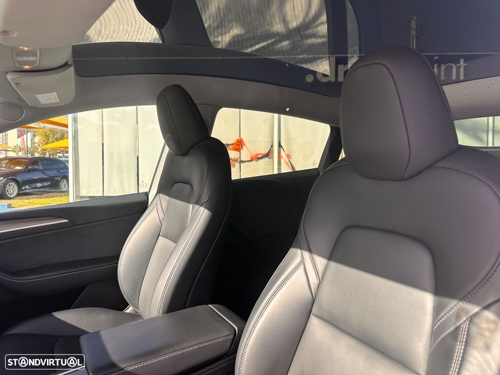 Tesla Model Y Tração Traseira - 21