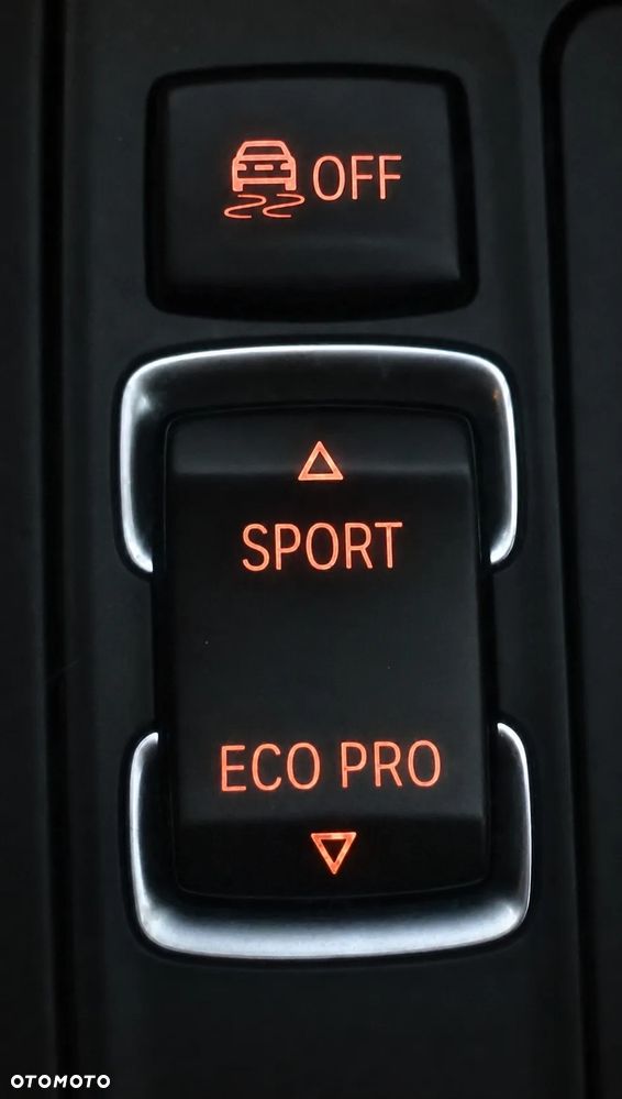 BMW Seria 1 - 17