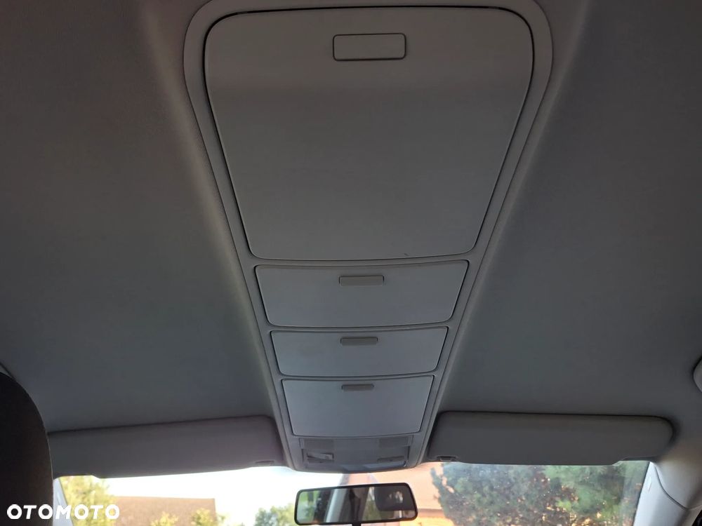 Volkswagen Golf Plus - 16