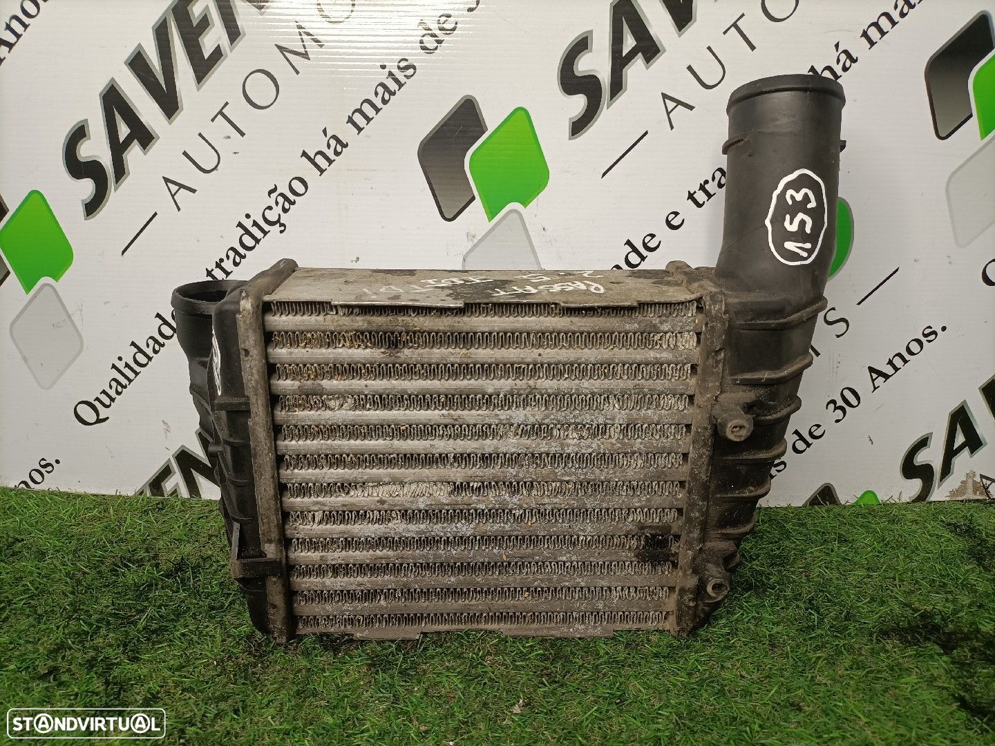 Radiador Intercooler Volkswagen Passat Variant (3B5) - 1
