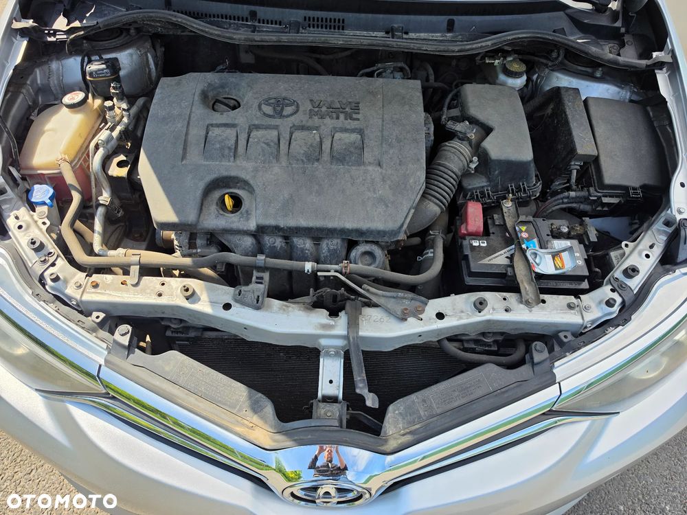 Toyota Auris 1.6 Active - 14
