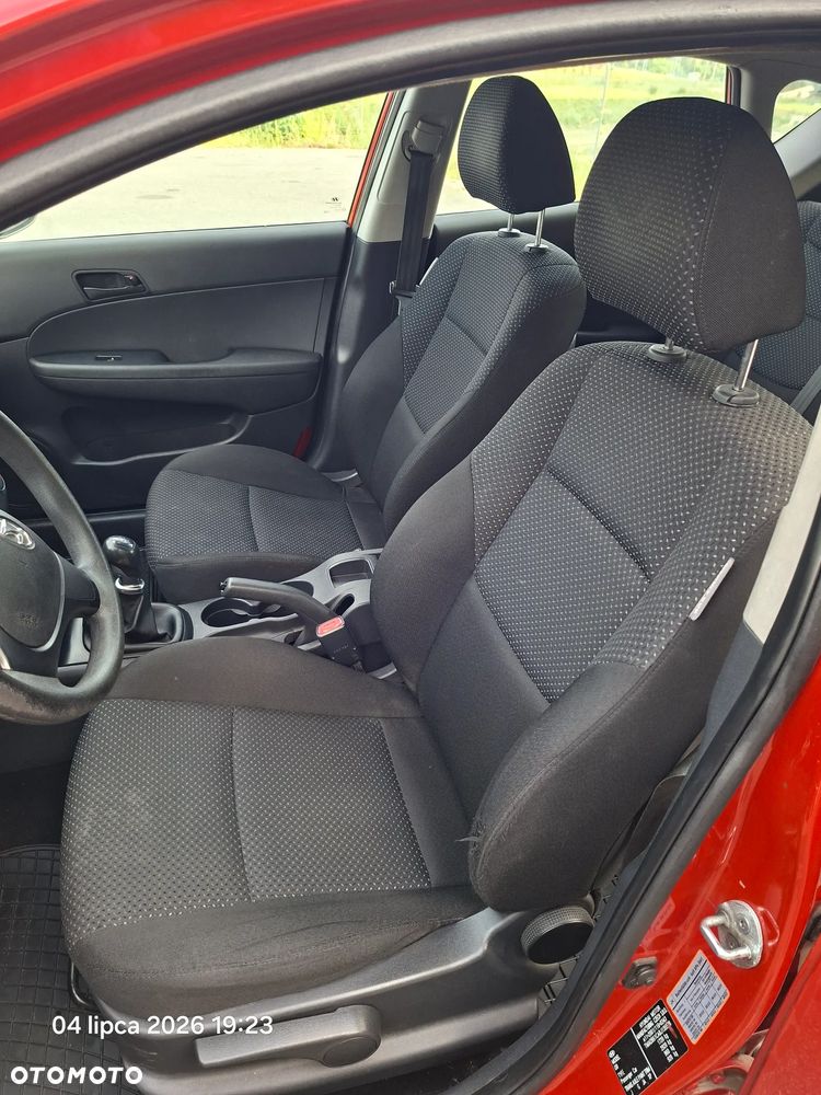 Hyundai i30 1.4 Base - 10