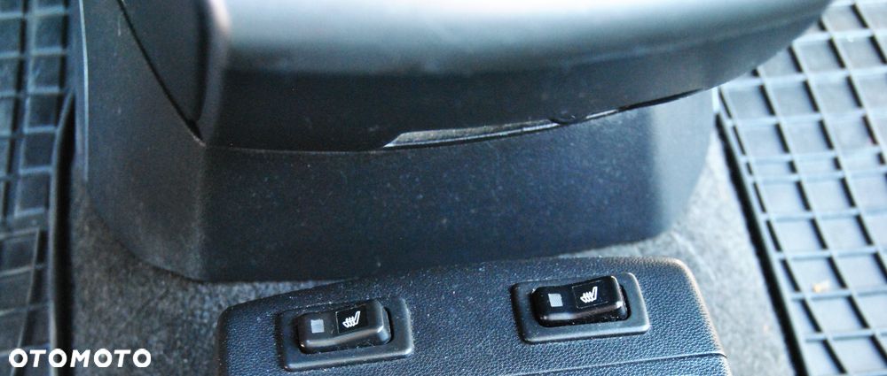 Mazda 5 2.0 CD Exclusive + - 19