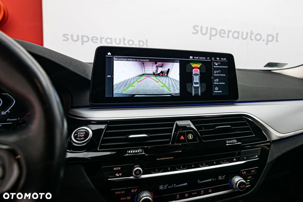 BMW Seria 5 518d - 20