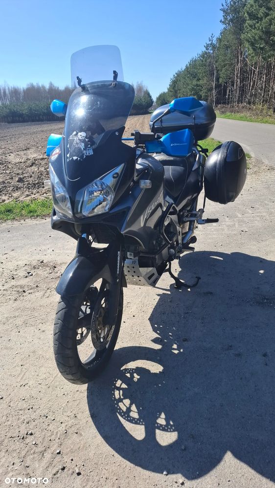 Suzuki V-STROM - 2