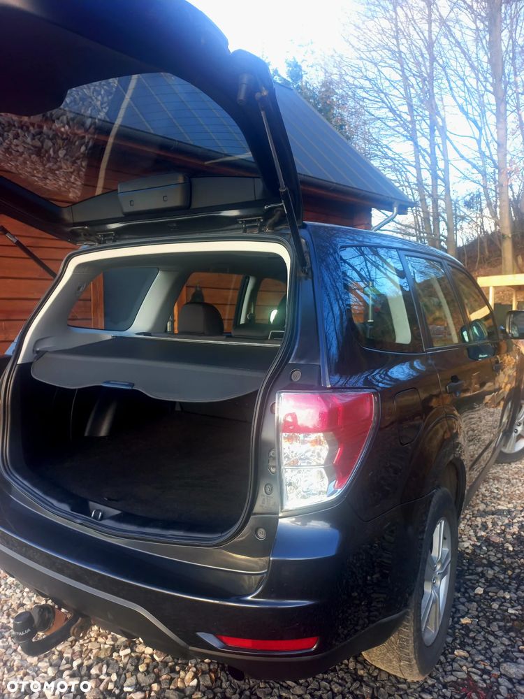Subaru Forester 2.0D VR 000 - 4