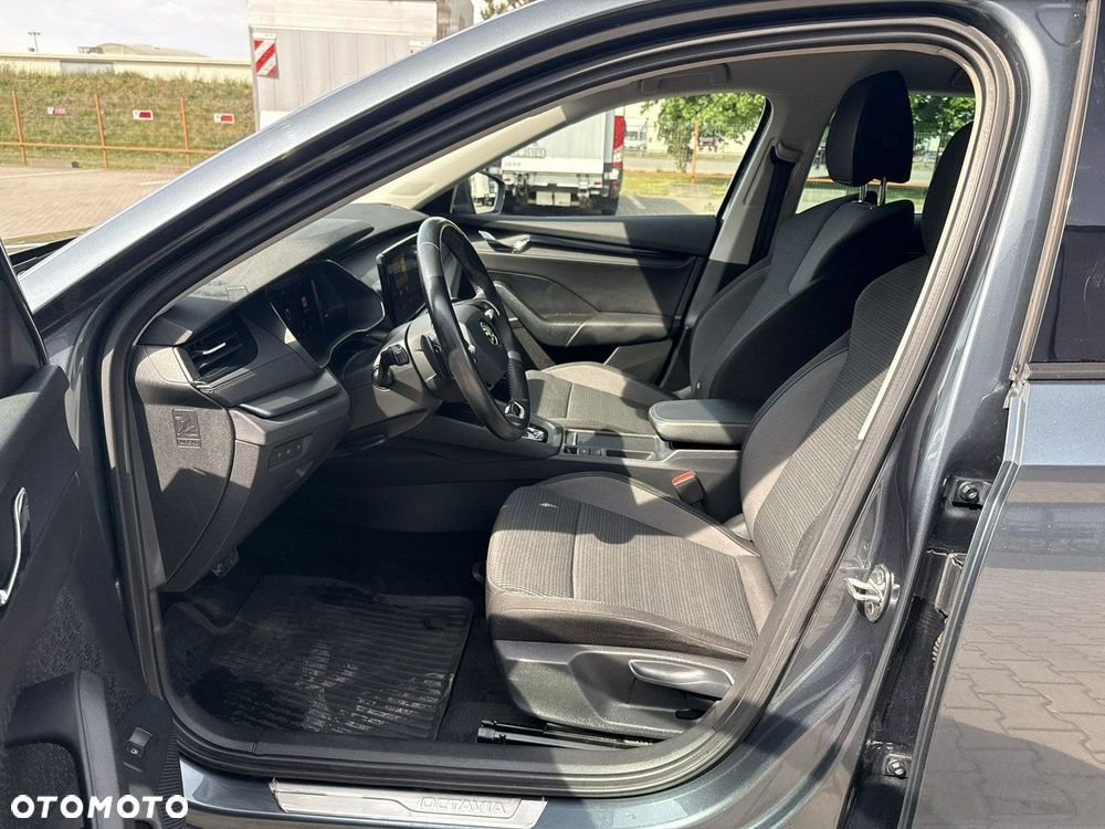 Skoda Octavia - 11