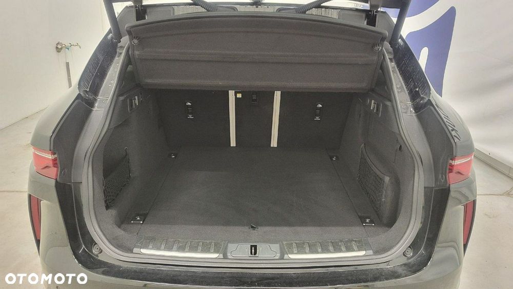 Jaguar F-Pace 5.0 V8 P550 AWD SVR - 24