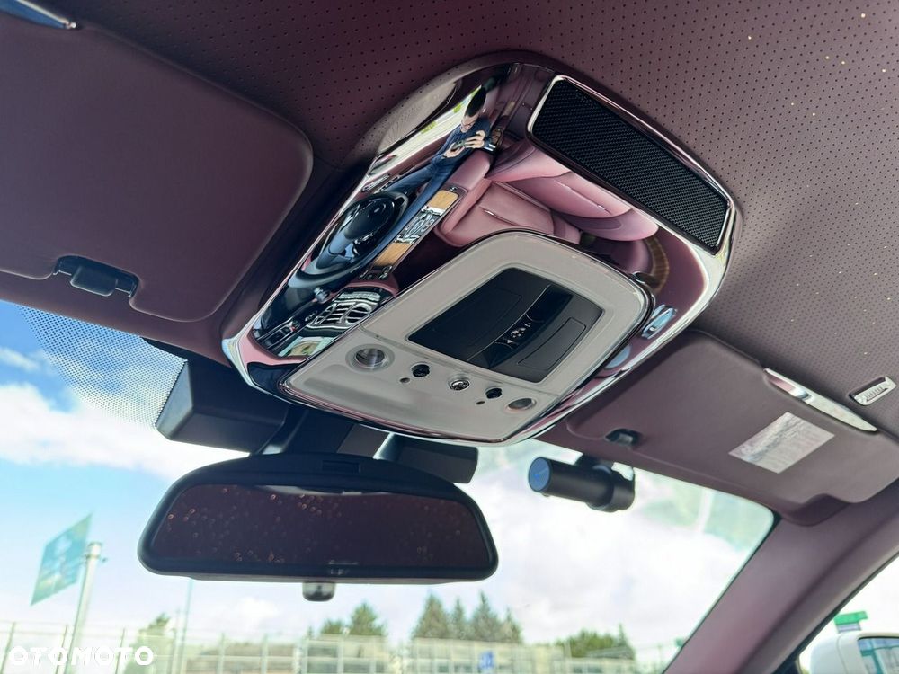 Rolls-Royce Wraith Standard - 41