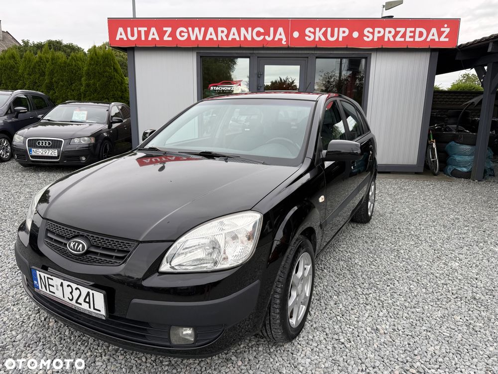 Kia Rio - 20