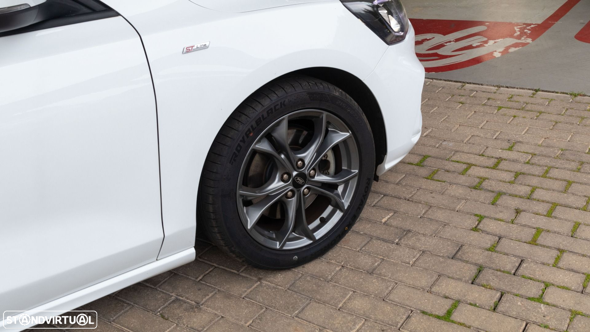 Ford Focus SW 1.0 EcoBoost ST-Line - 22
