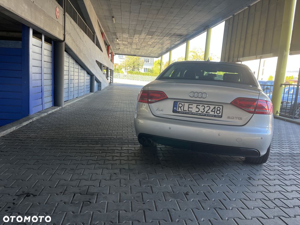 Audi A4 - 24
