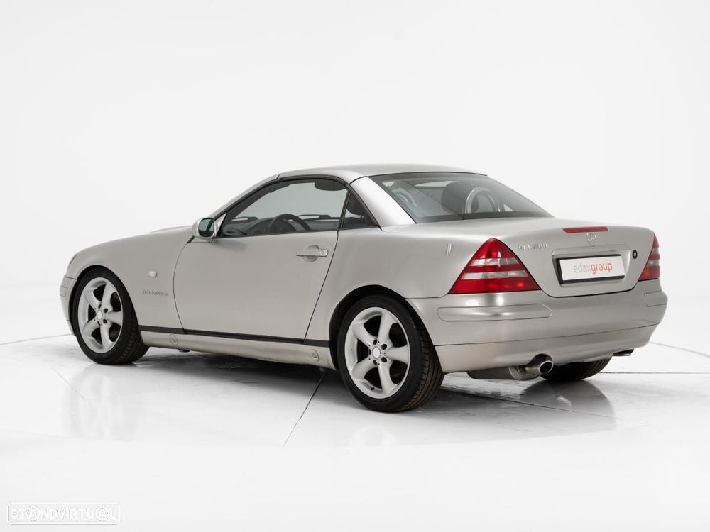 Mercedes-Benz SLK 200 - 4
