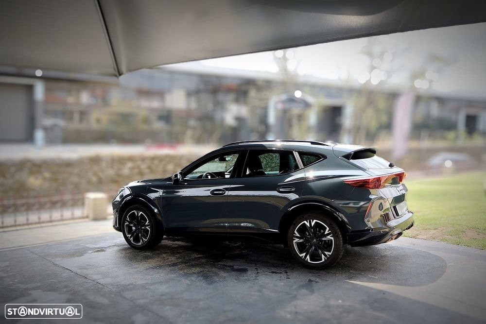Cupra Formentor 1.5 e-Hybrid DSG - 12