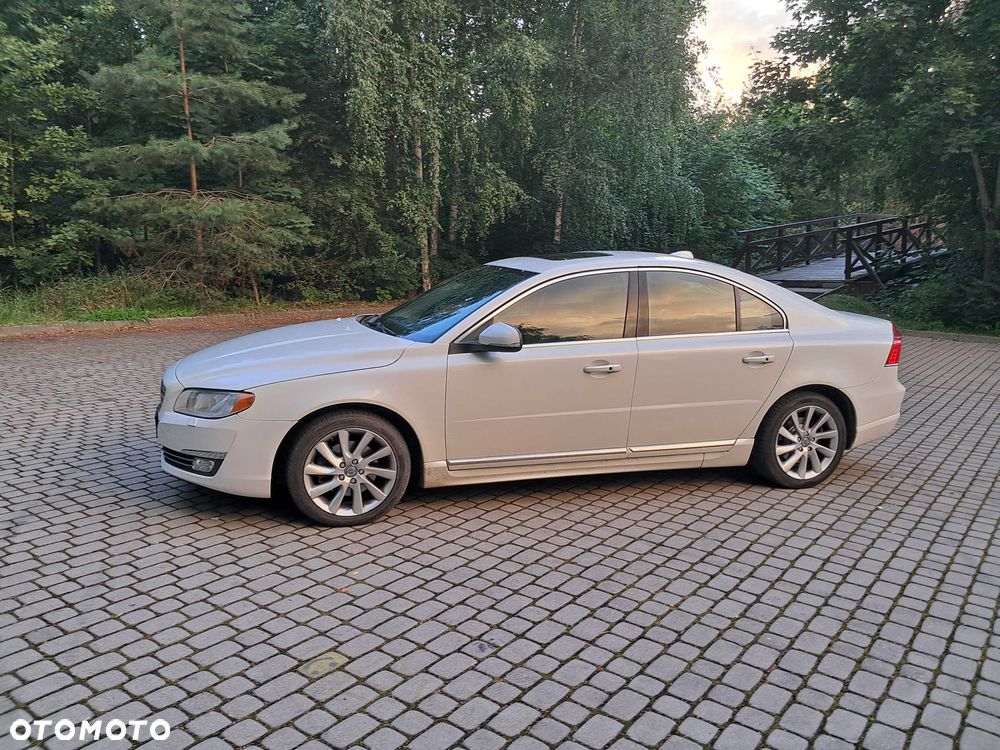 Volvo S80 - 1