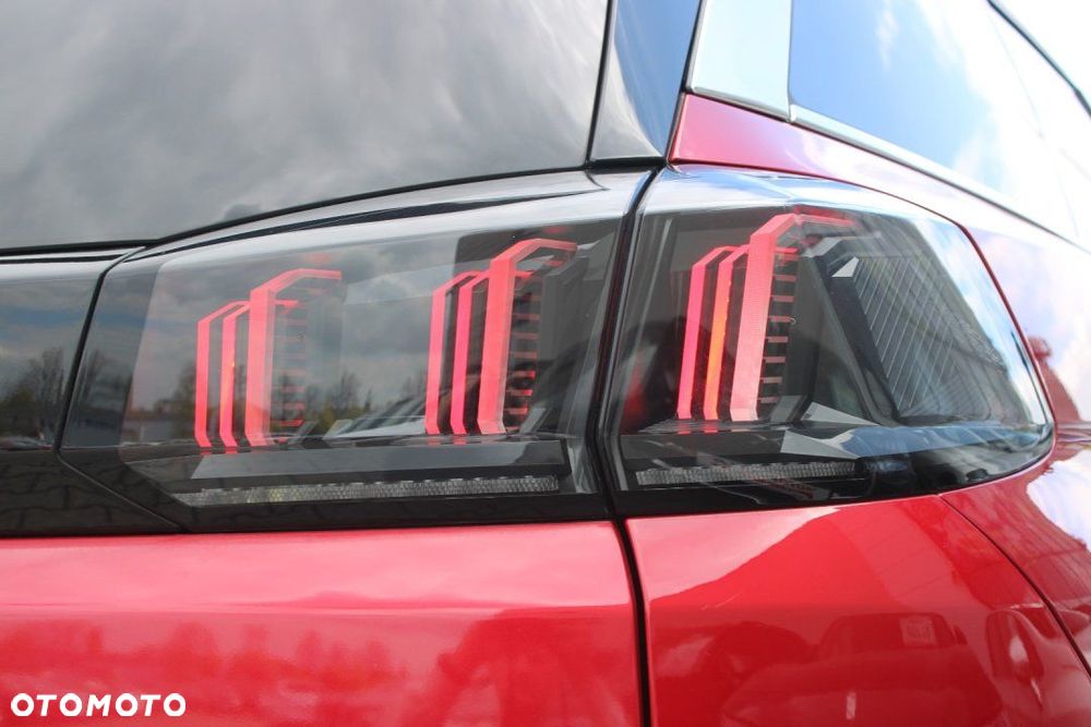 Peugeot 5008 - 12