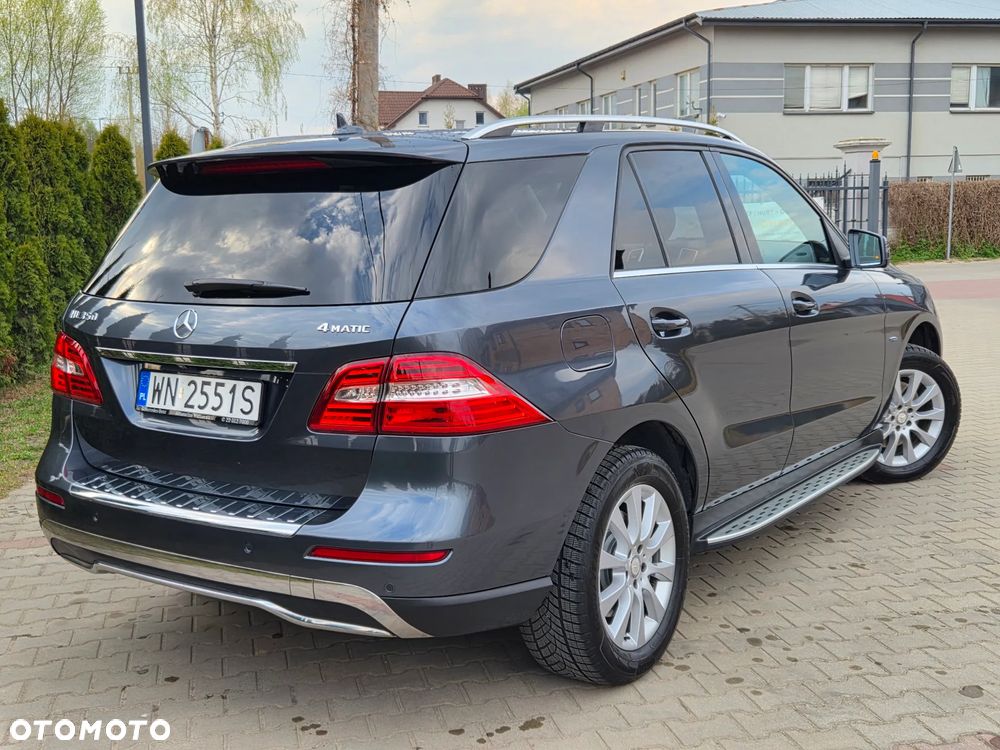 Mercedes-Benz ML 350 BlueEff 4-Matic - 35