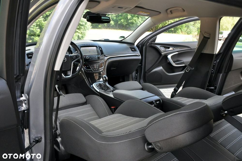 Opel Insignia - 27