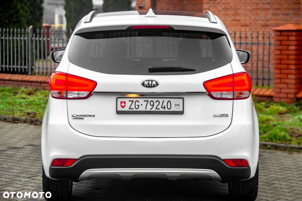 Kia Carens 1.7 CRDi Business Line 7os 7DCT - 14