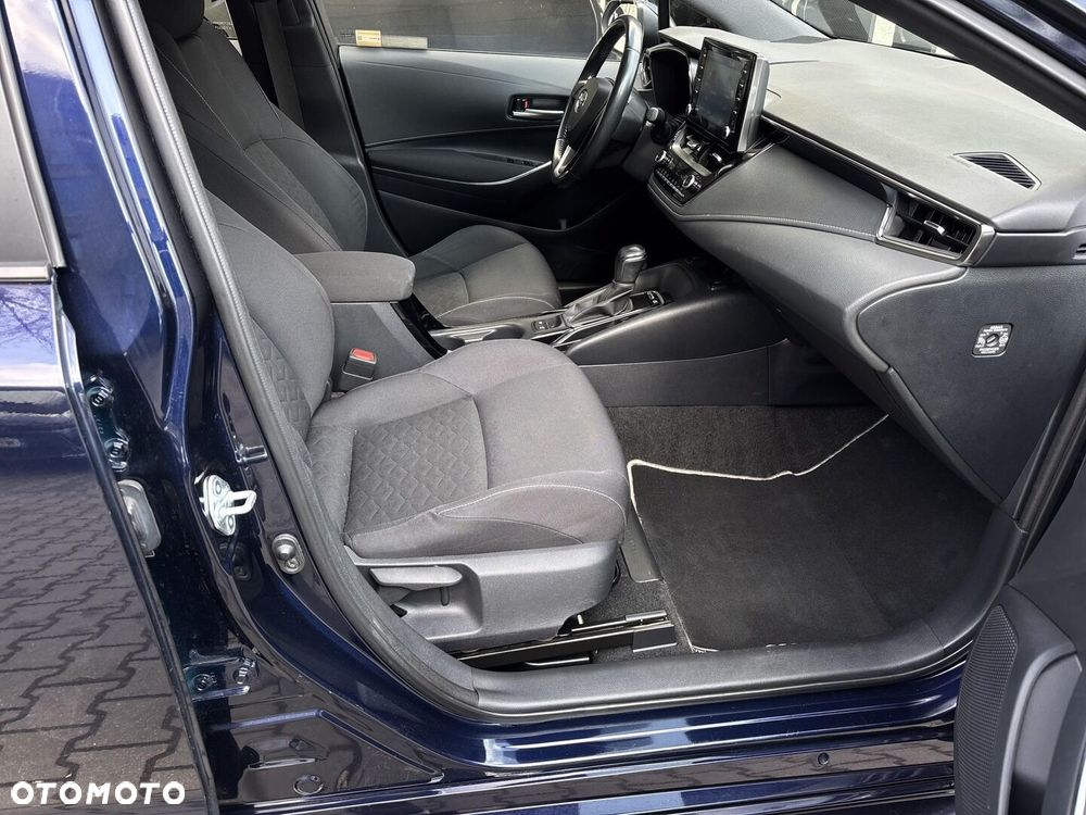 Toyota Corolla 1.8 Hybrid Comfort - 21