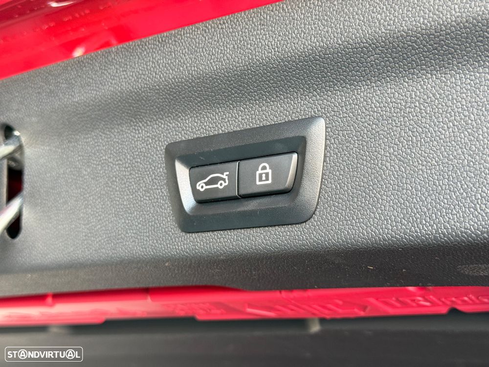 MINI Countryman Cooper S ALL4 Auto Desportiva - 32