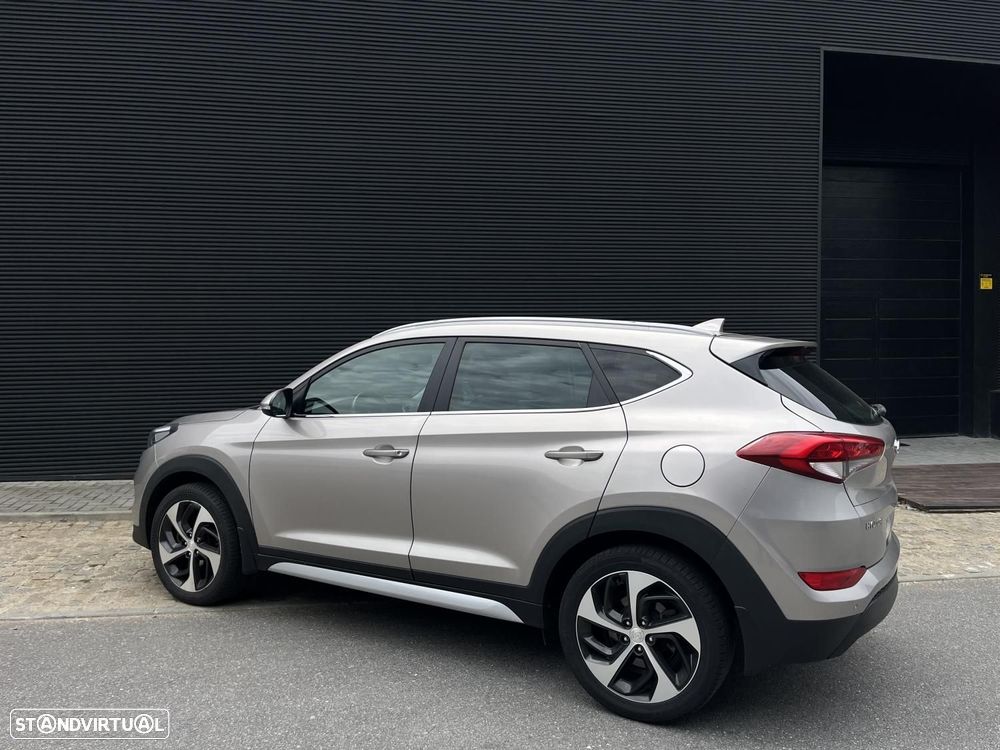 Hyundai Tucson 1.7 CRDi Premium DCT - 17