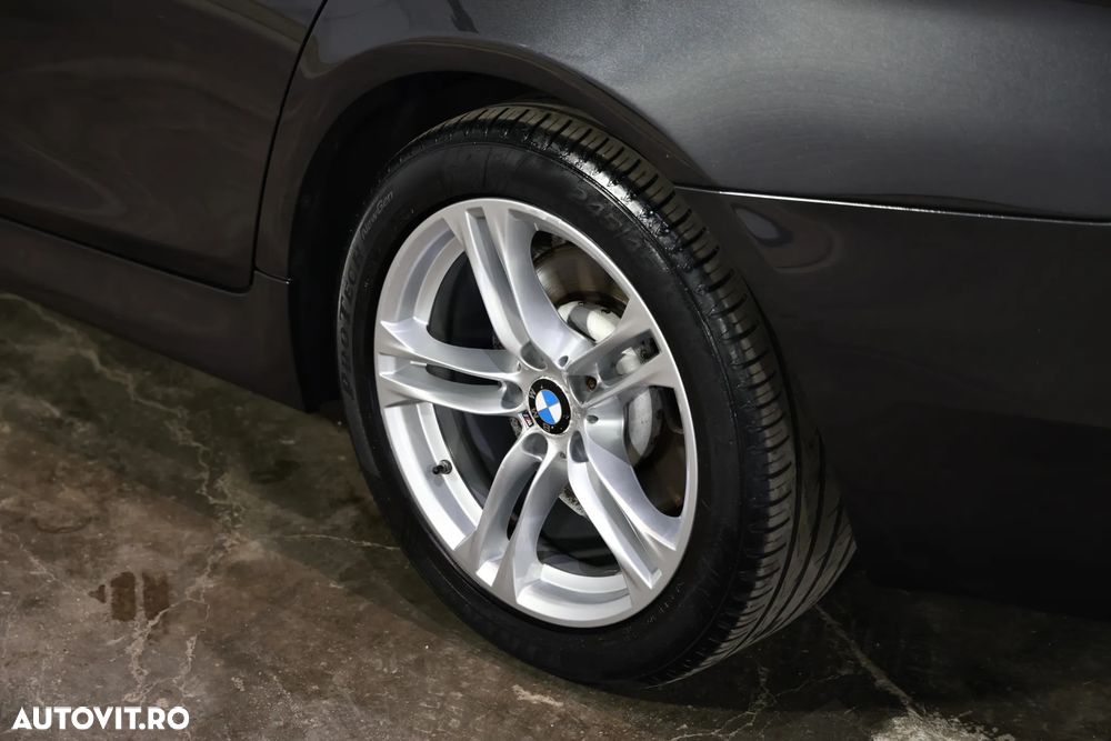 BMW Seria 5 - 34
