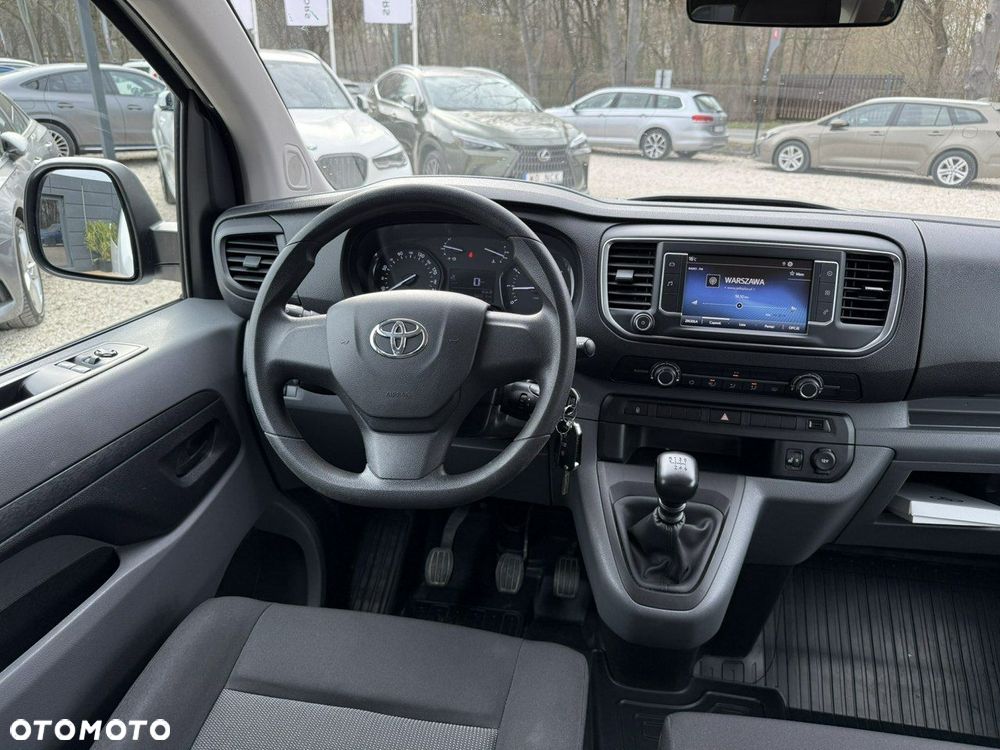 Toyota Proace Verso - 21