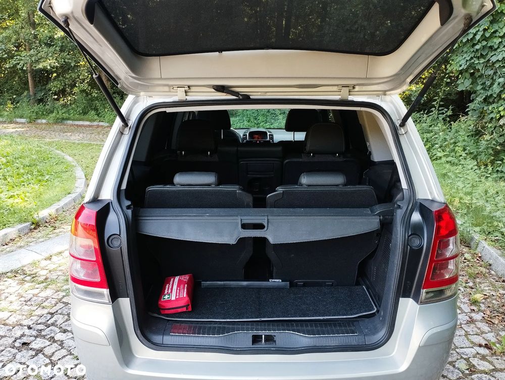 Opel Zafira 1.6 Innovation - 8
