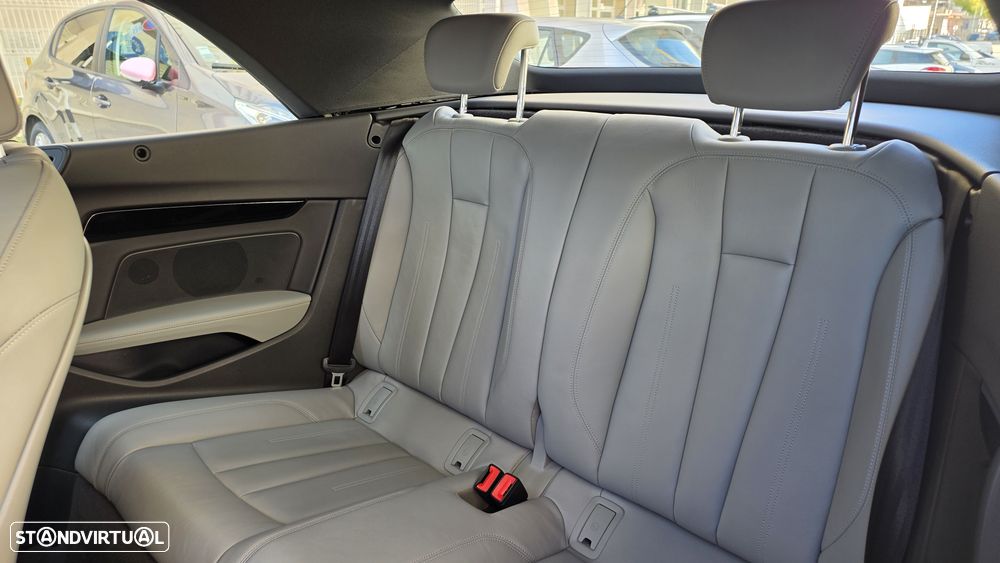 Audi A5 Cabrio 40 TDI S line S tronic - 27