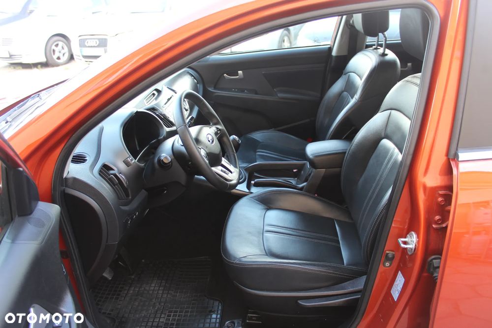 Kia Sportage 1.7 CRDI 2WD Spirit - 14