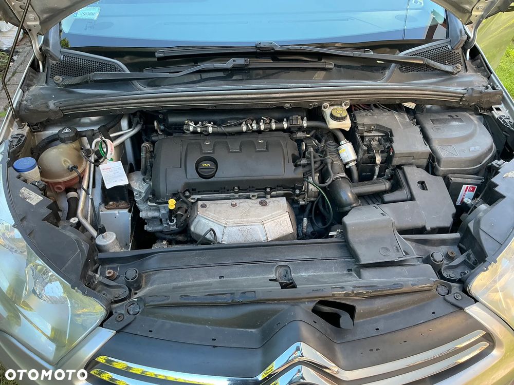 Citroën C4 1.6 VTi Attraction - 16