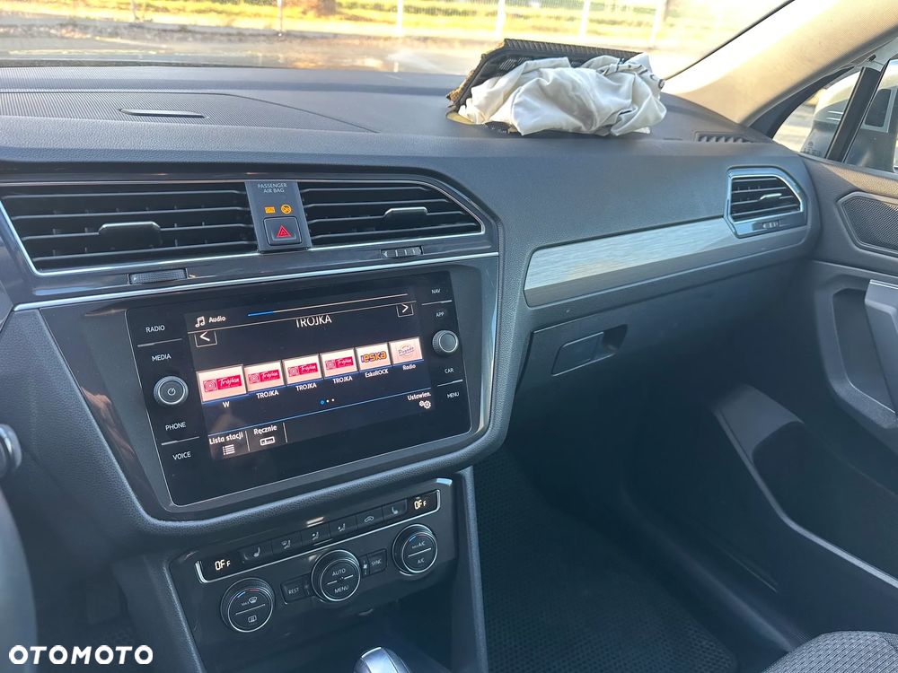 Volkswagen Tiguan - 15