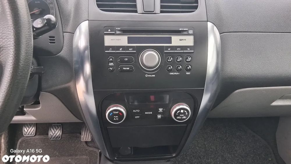 Suzuki SX4 1.6 VVT 4x4 Comfort - 13