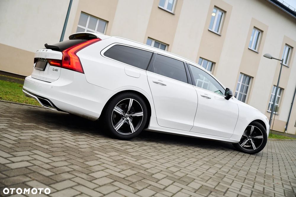 Volvo V90 D4 Geartronic R Design - 11