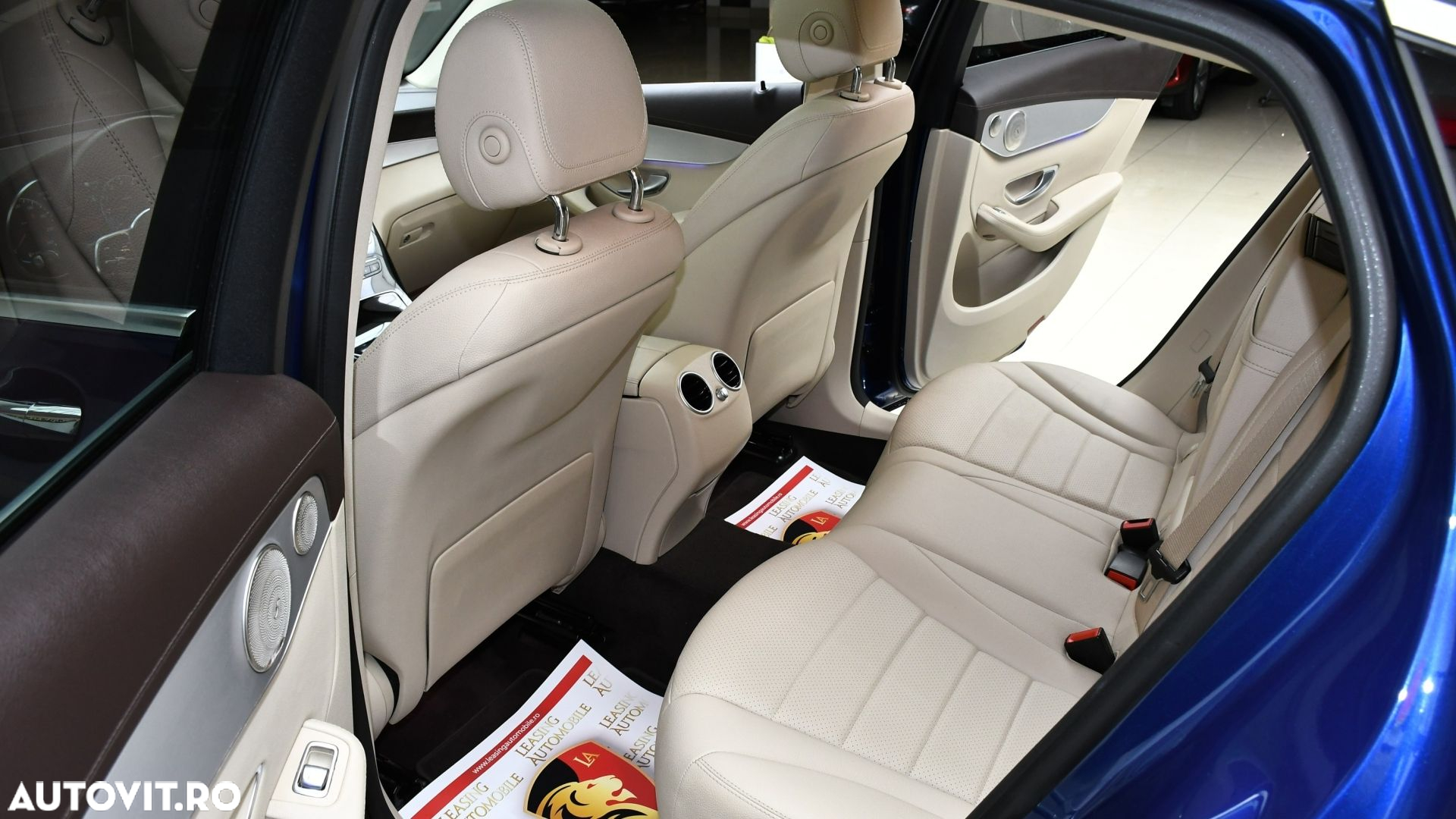 Mercedes-Benz GLC Coupe 300 de 4Matic 9G-TRONIC AMG Line - 13
