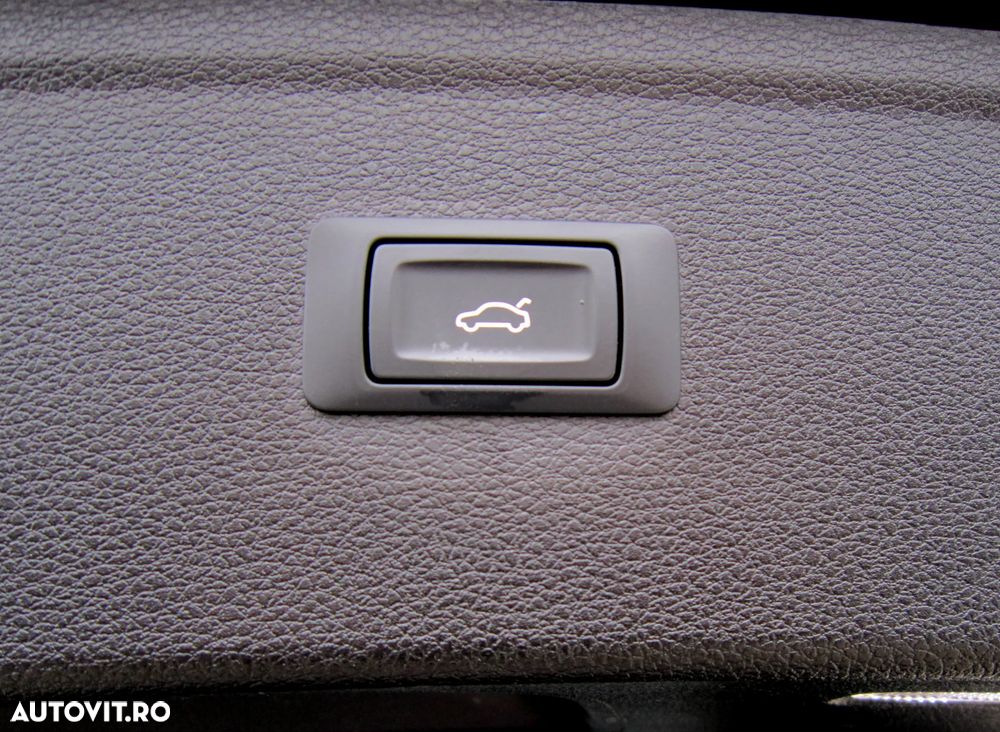 Audi Q5 40 TDI quattro S tronic S line - 36