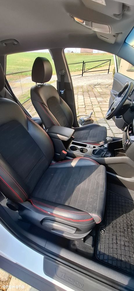 Hyundai Tucson 1.6 Turbo 4WD Style - 18