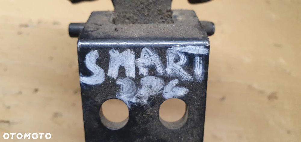 Zawias prawy przód górny Smart Fortwo - 5