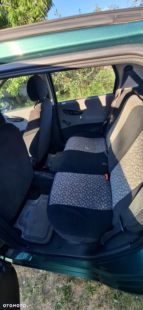 Fiat Punto - 16