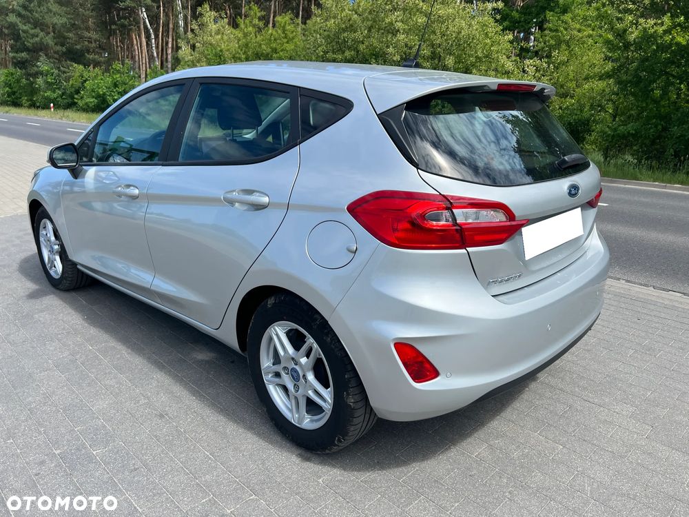 Ford Fiesta - 8