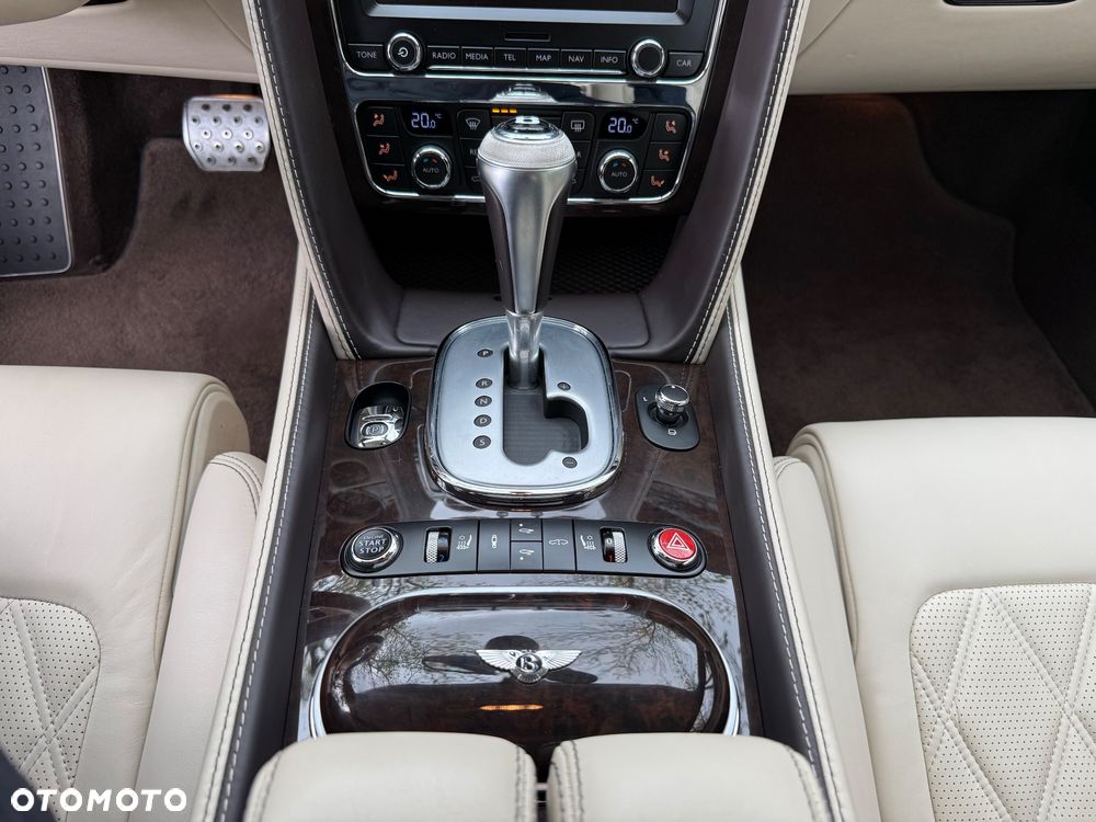 Bentley Continental GT W12 - 29