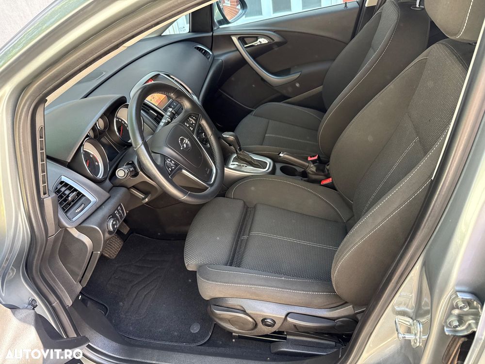 Opel Astra 2.0 CDTI DPF Automatik Style - 29
