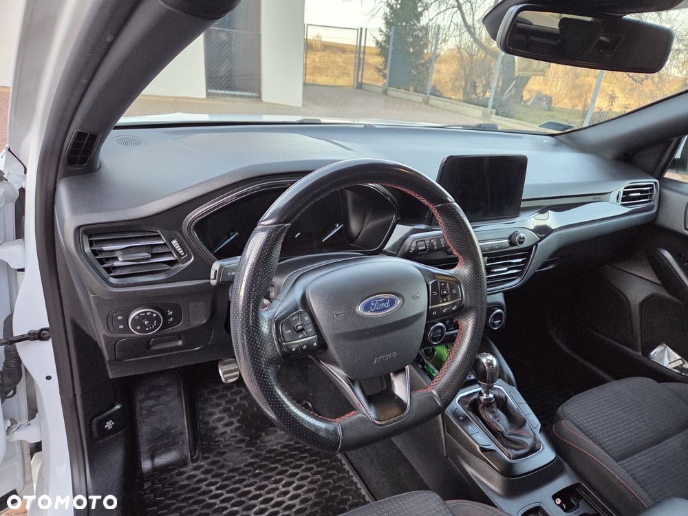 Ford Focus 1.0 EcoBoost ST-Line - 7