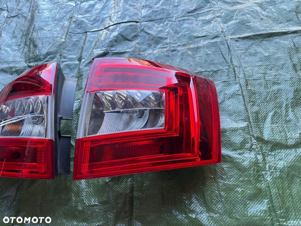 Skoda Octavia III kombi lampa tył tylnia prawa lewa LED 5E9945095A 5E9945096A - 3