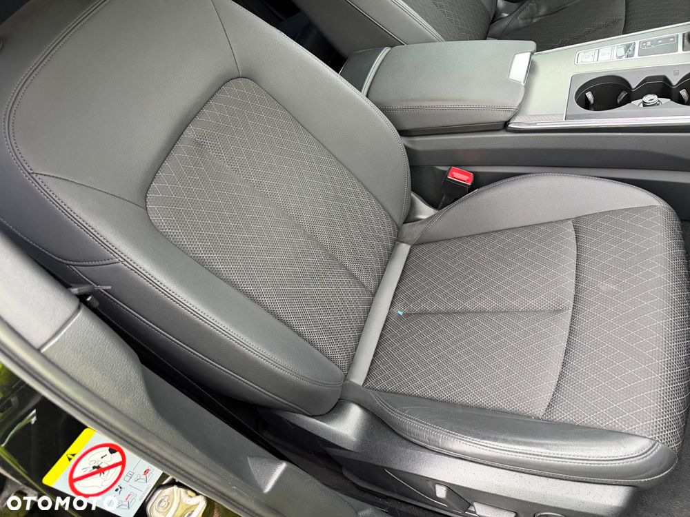 Audi A6 Avant 40 TDI mHEV S tronic - 24